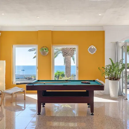 Villa Casa Atlantico -puerto Calero Lanzarote. Piscina Yaiza (Lanzarote)